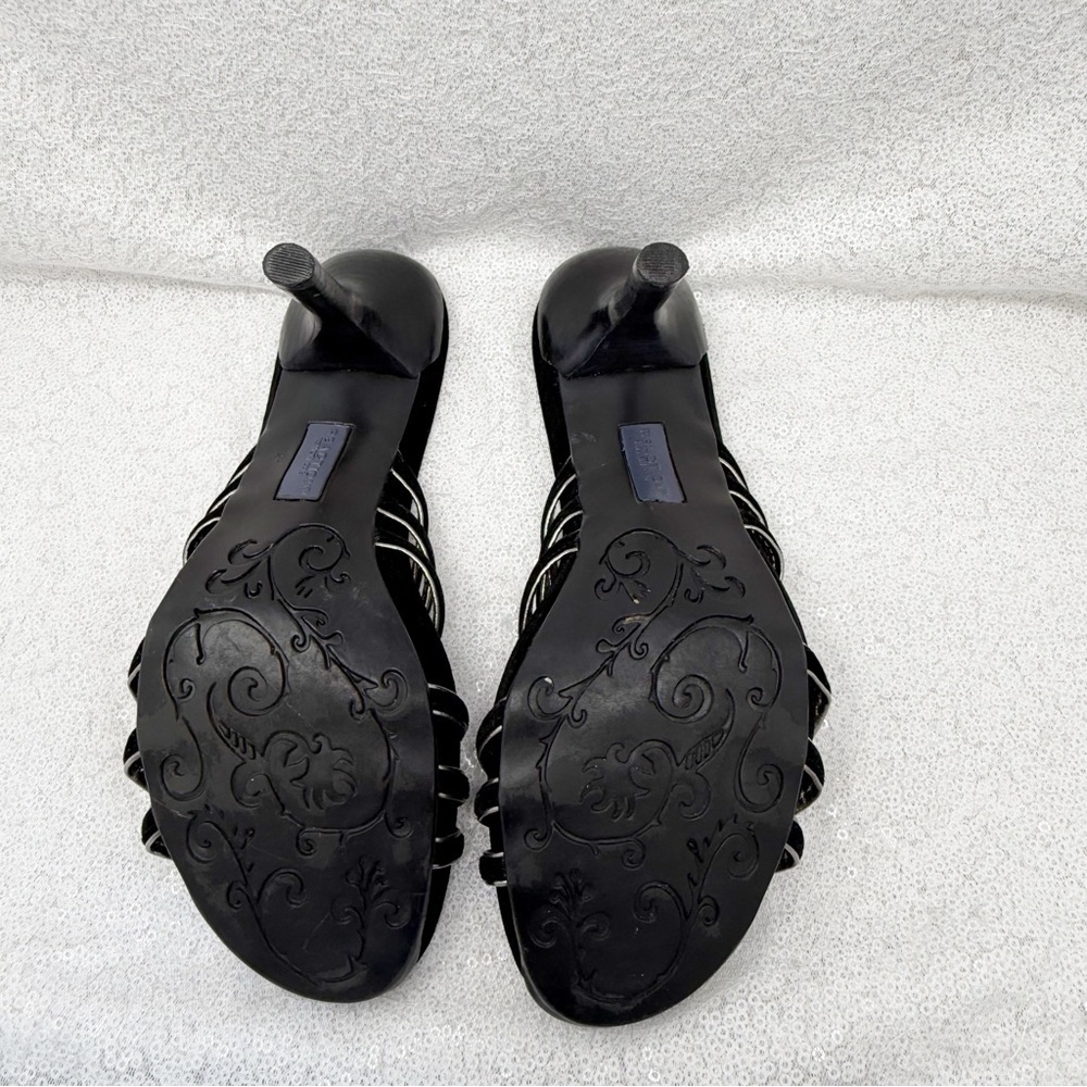 Kenneth Cole Reaction Black Velvet Metallic Trim Slip-On Heeled Sandals Size 8 - Picture 4 of 11